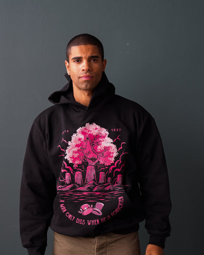 Drum Island Hoodie / Black