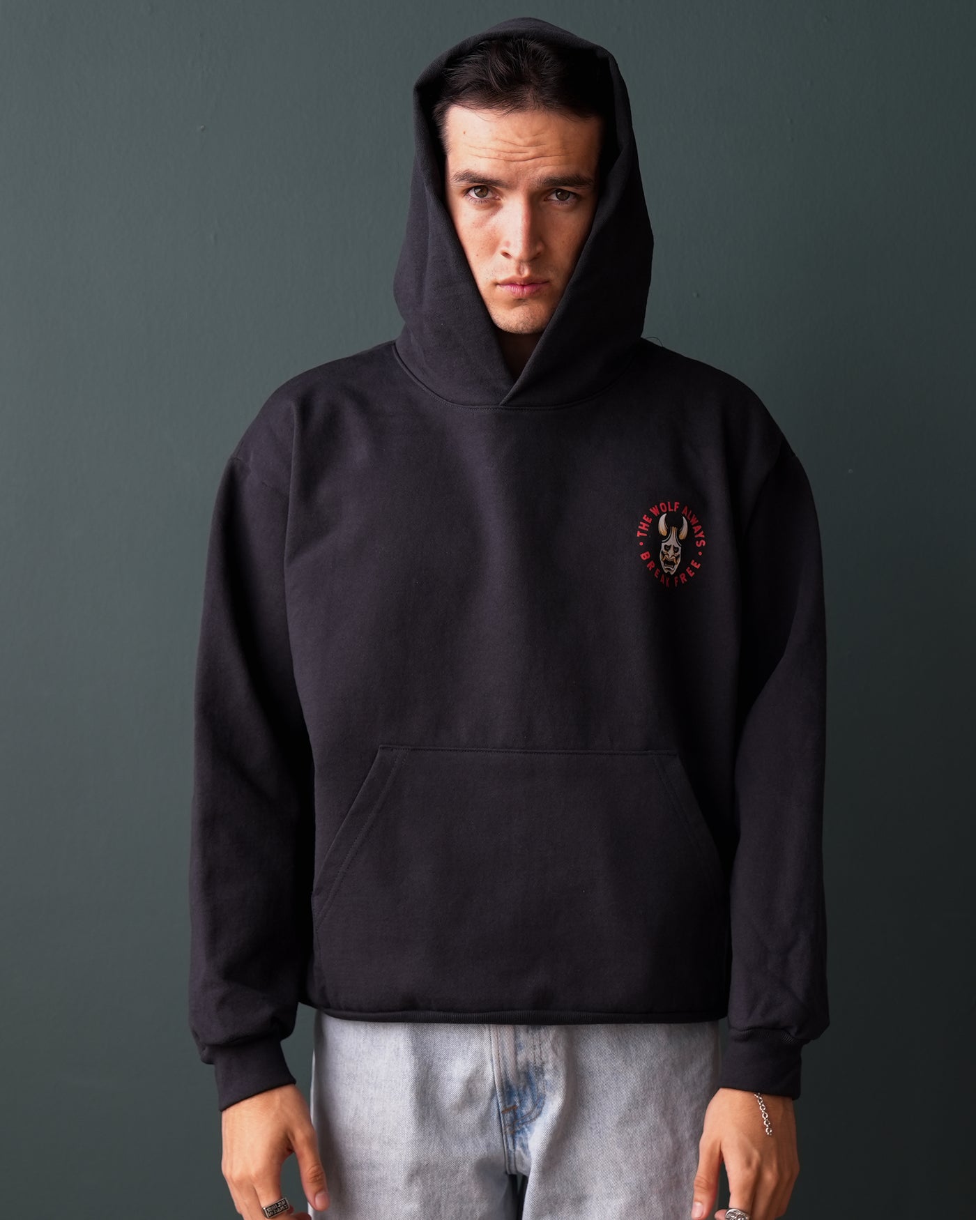 Wolves Break Free Yamato Hoodie / Blue